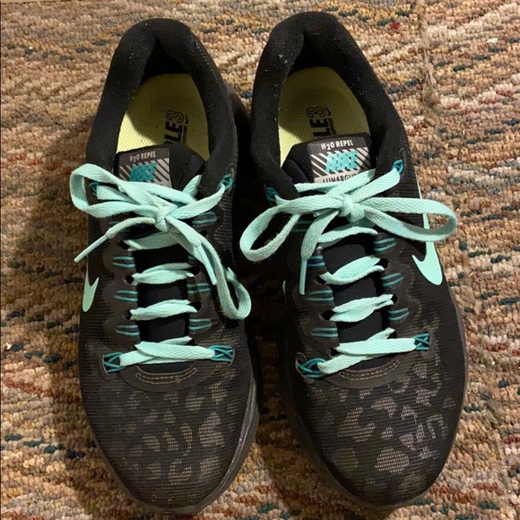 custom nike running shoes